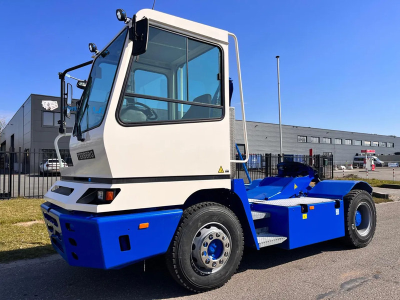 Terberg YT 222 - Tracteur portuaire: photos 4 Terberg YT 222 - Tracteur portuaire: photos 4