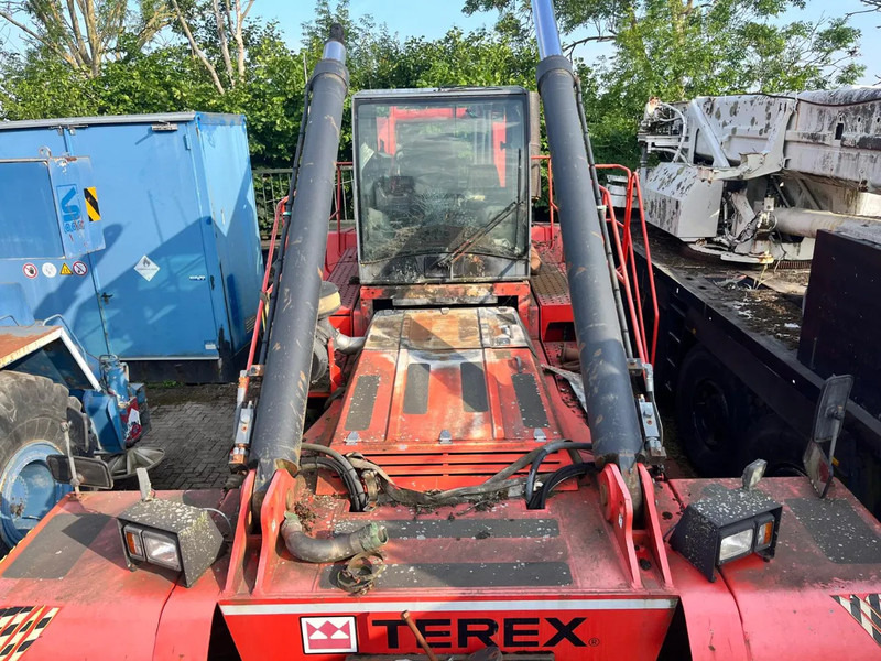 Terex Fantuzzi CS45KM FOR PARTS - Reach stacker: photos 2 Terex Fantuzzi CS45KM FOR PARTS - Reach stacker: photos 2