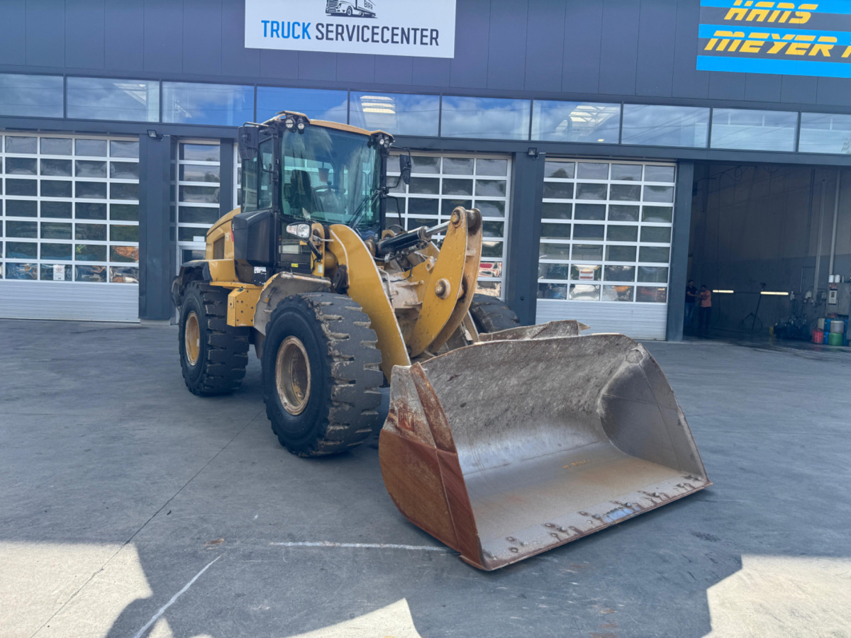 CATERPILLAR 926M - Chargeuse sur pneus: photos 3 CATERPILLAR 926M - Chargeuse sur pneus: photos 3