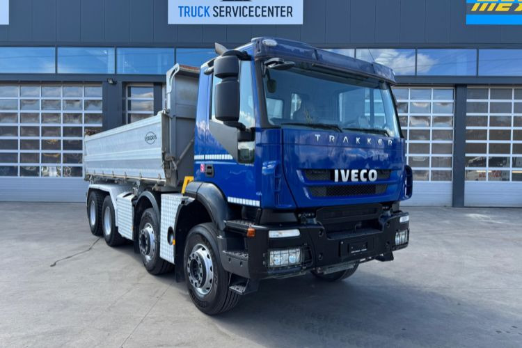 Iveco Trakker 450 8x4 3-Seitenkipper Moser - Camion benne: photos 3 Iveco Trakker 450 8x4 3-Seitenkipper Moser - Camion benne: photos 3