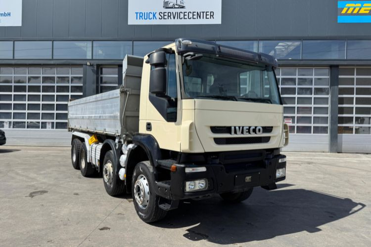Iveco Trakker 450 8x4 - Camion benne: photos 4 Iveco Trakker 450 8x4 - Camion benne: photos 4