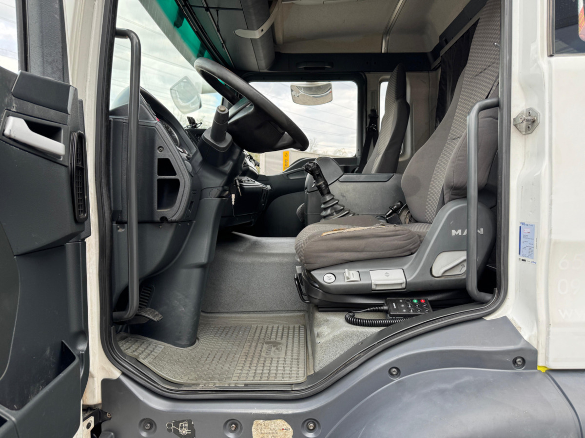 Camion grue MAN TGA 26.440 6x2 PK16502-4: photos 14