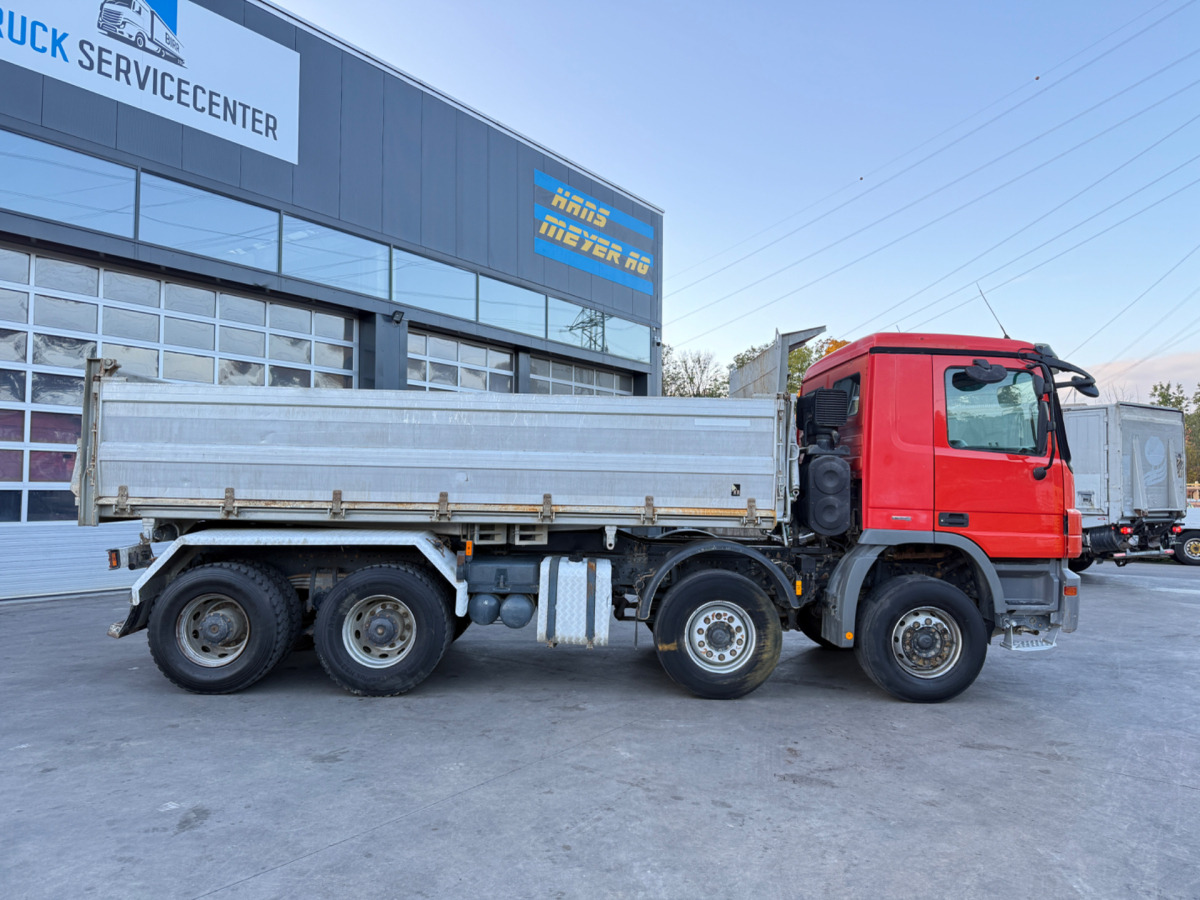 MERCEDES Actros 3246 8x4 E5 Meiller 3S - Camion benne: photos 5 MERCEDES Actros 3246 8x4 E5 Meiller 3S - Camion benne: photos 5