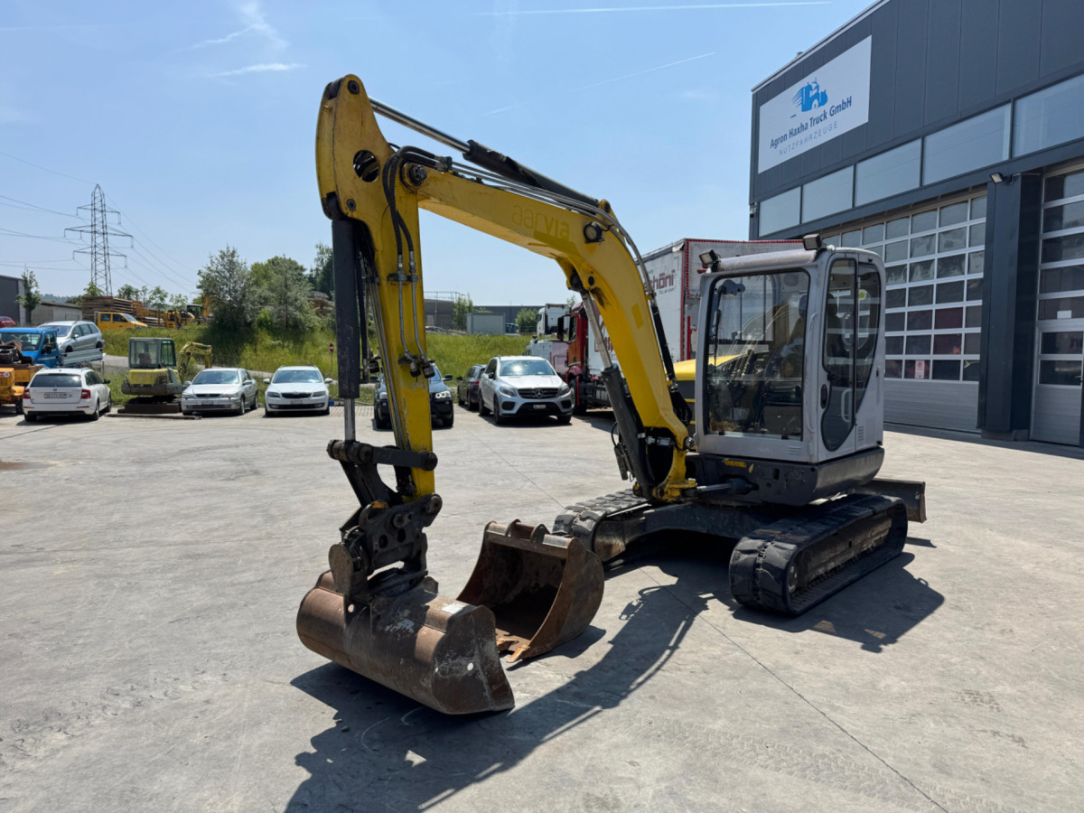 NEUSON 6003 - Pelle sur chenille: photos 1 NEUSON 6003 - Pelle sur chenille: photos 1