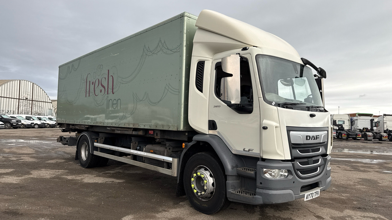 DAF LF 320 - Autre matériel: photos 1 DAF LF 320 - Autre matériel: photos 1