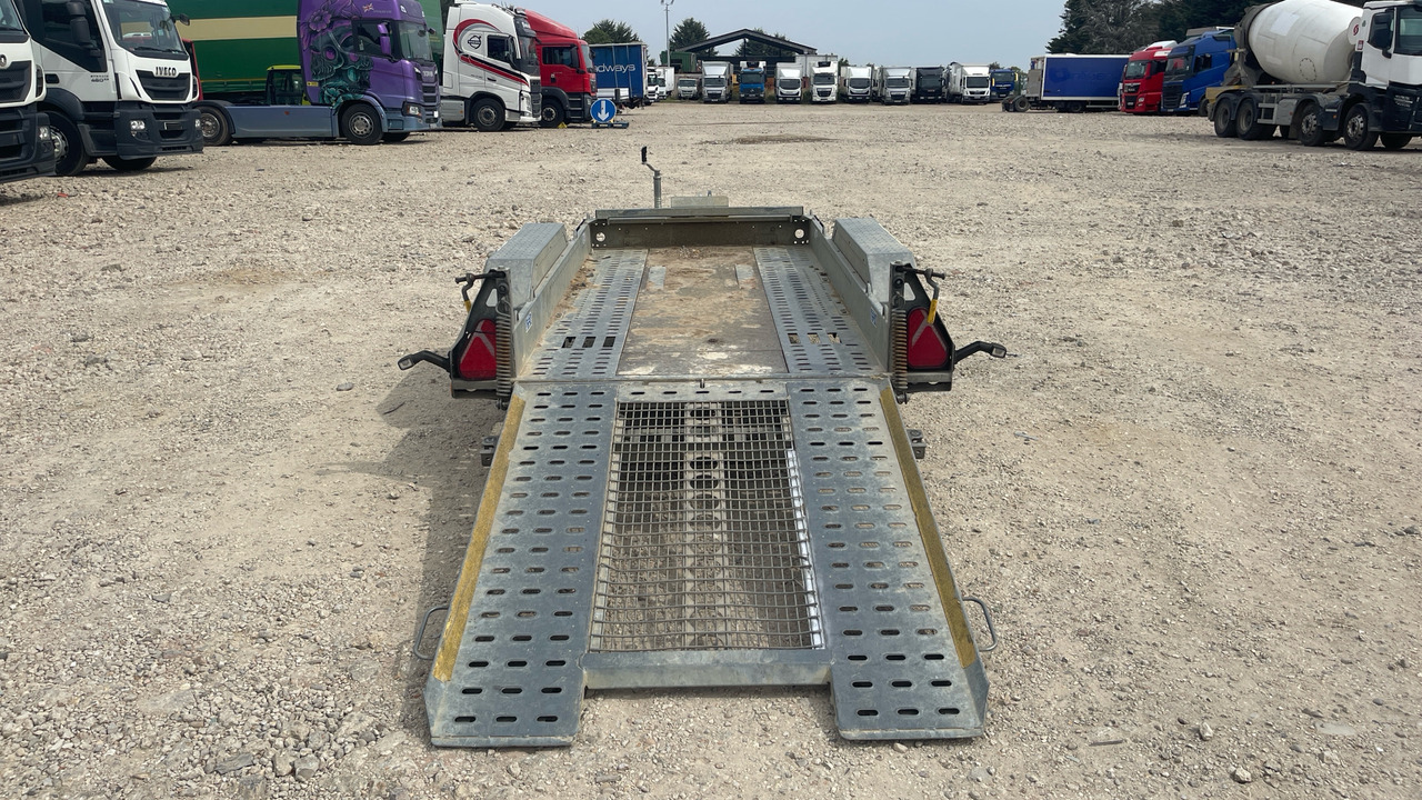 BRIAN JAMES CARGO DIGGER T-02-T - Remorque porte engin: photos 5 BRIAN JAMES CARGO DIGGER T-02-T - Remorque porte engin: photos 5