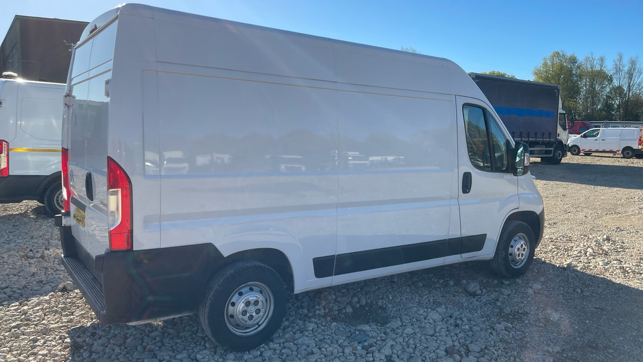 Citroen Relay 35 2.2 BLUE HDI 140PS - Fourgon utilitaire: photos 4 Citroen Relay 35 2.2 BLUE HDI 140PS - Fourgon utilitaire: photos 4