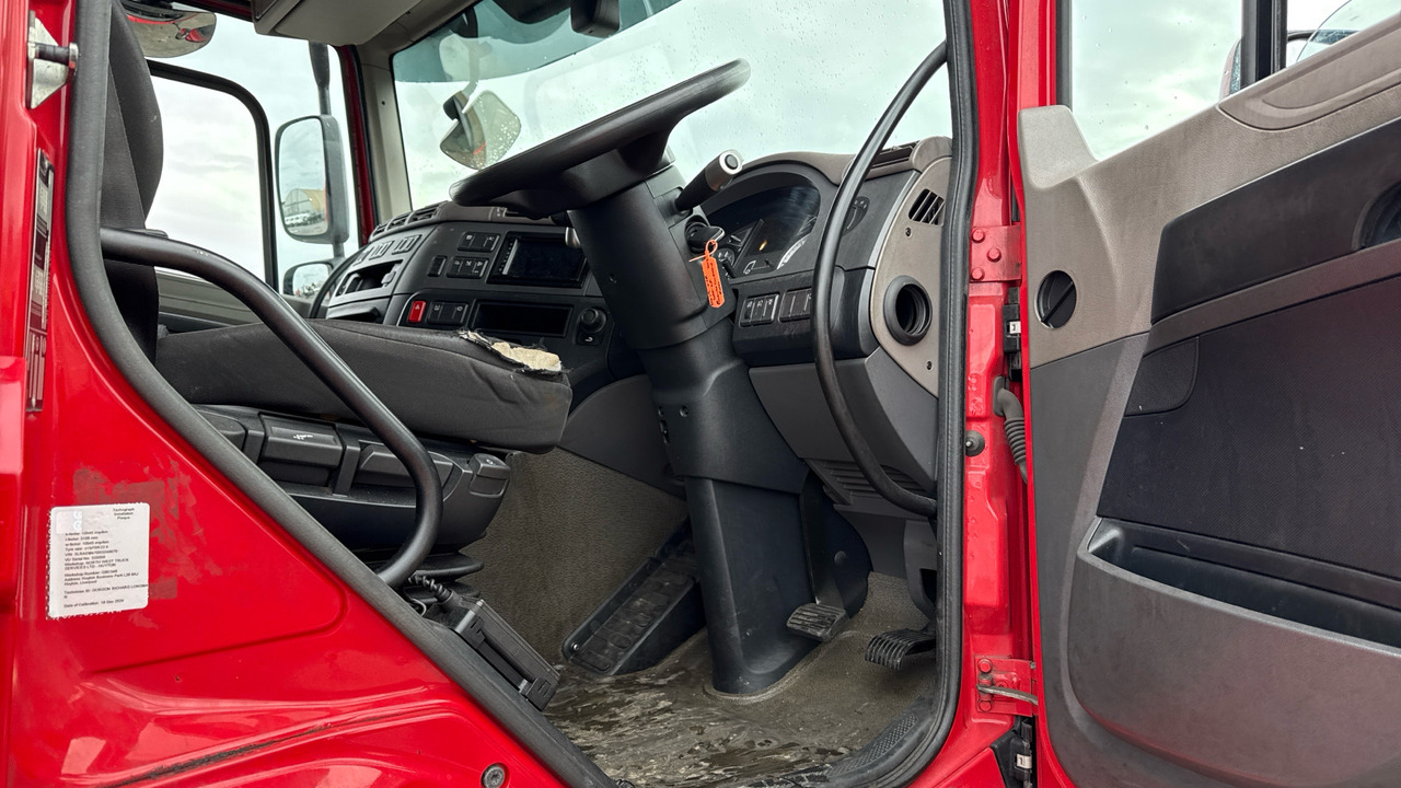 DAF CF 320 - Camion plateau: photos 5 DAF CF 320 - Camion plateau: photos 5