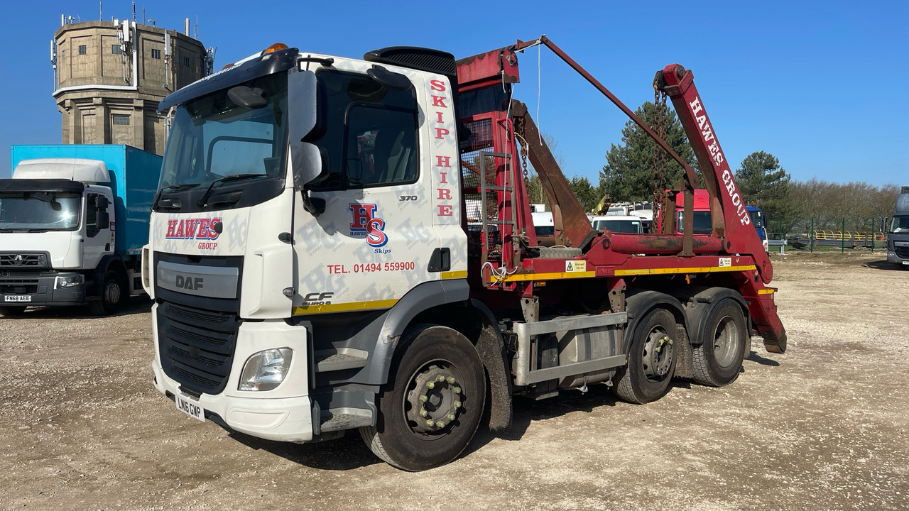 DAF CF 370 - Camion multibenne: photos 2 DAF CF 370 - Camion multibenne: photos 2