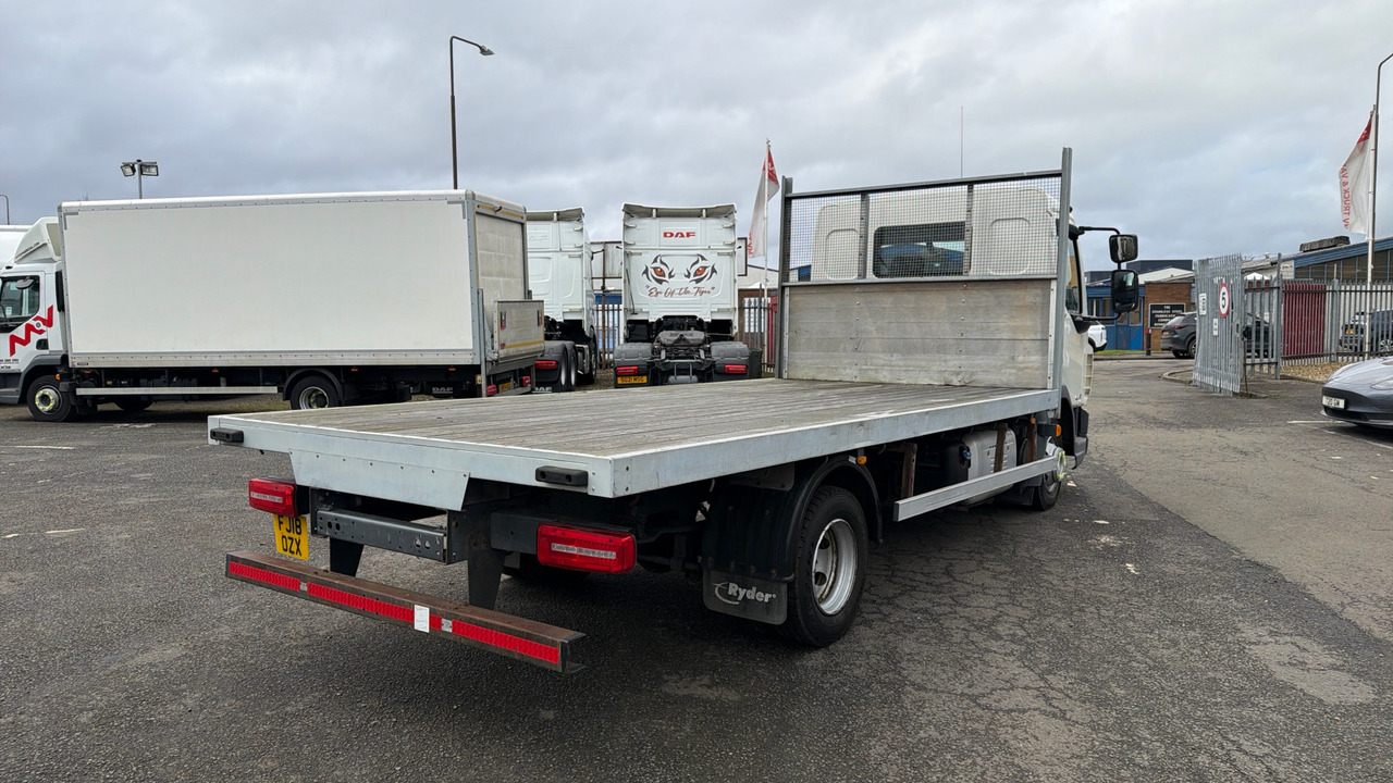 DAF LF 150 - Camion plateau: photos 4 DAF LF 150 - Camion plateau: photos 4