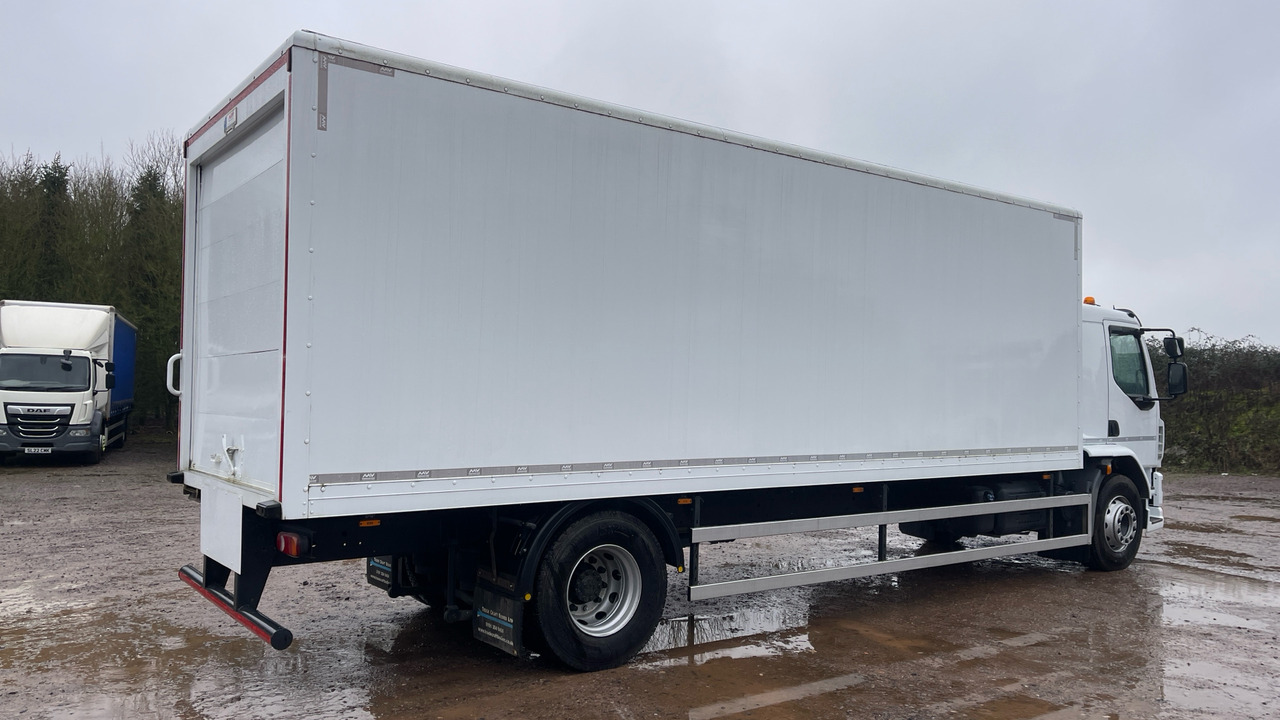 DAF LF 280 - Camion fourgon: photos 4 DAF LF 280 - Camion fourgon: photos 4