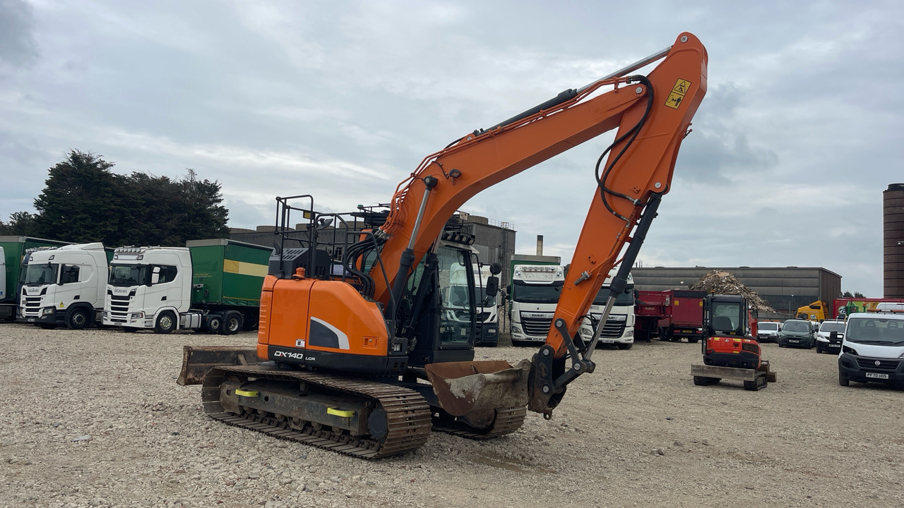 DOOSAN DX140LCR-5 - Pelle sur chenille: photos 1 DOOSAN DX140LCR-5 - Pelle sur chenille: photos 1