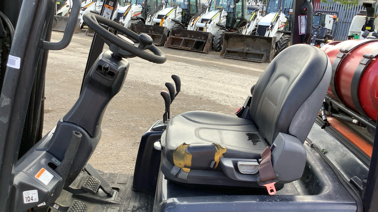 DOOSAN PRO5-18 - Chariot élévateur à gaz: photos 5 DOOSAN PRO5-18 - Chariot élévateur à gaz: photos 5