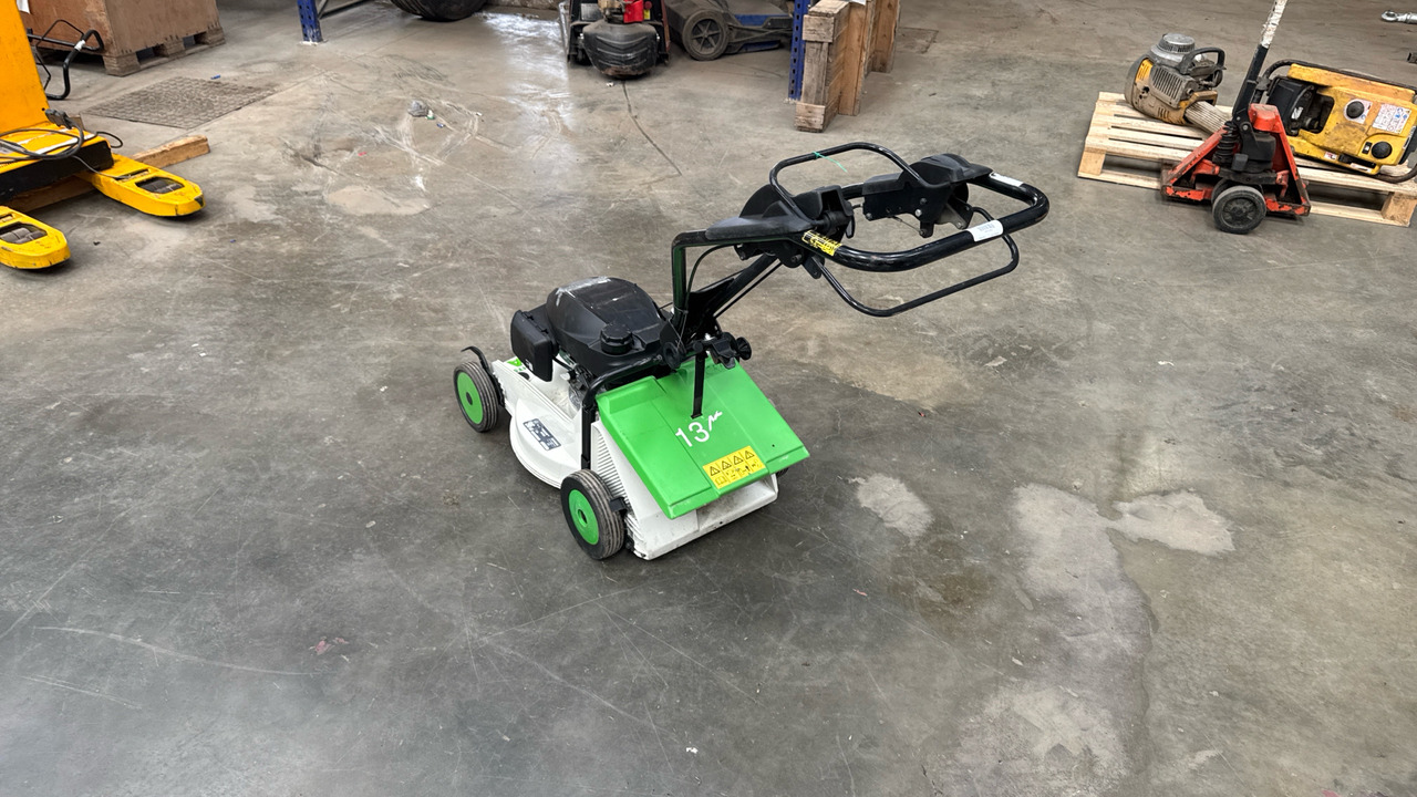 ETESIA PRO 46 BS1347 - Matériel de chantier: photos 3 ETESIA PRO 46 BS1347 - Matériel de chantier: photos 3