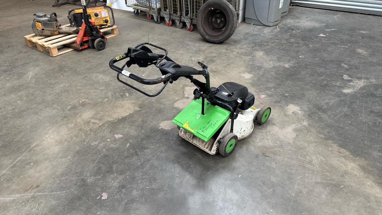 ETESIA PRO 46 PHTS3 - Matériel de chantier: photos 3 ETESIA PRO 46 PHTS3 - Matériel de chantier: photos 3