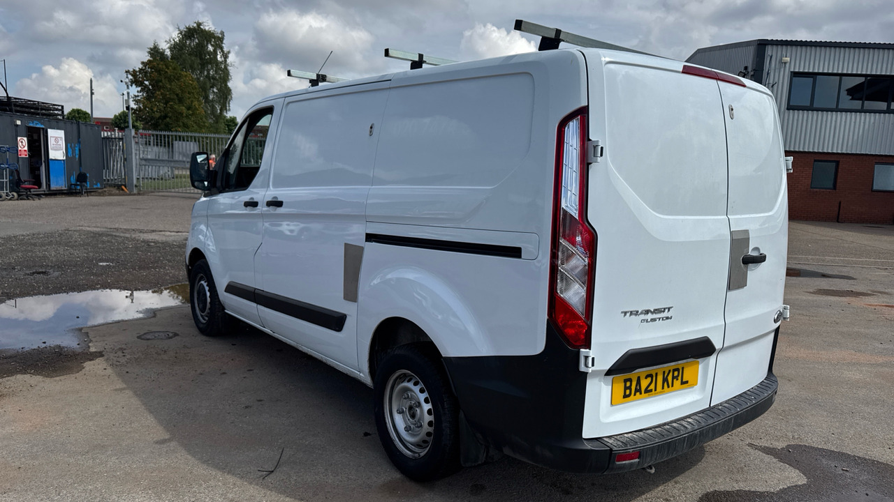 FORD TRANSIT CUSTOM 300 2.0 TDCI ECO BLUE 105PS - Fourgonnette: photos 3 FORD TRANSIT CUSTOM 300 2.0 TDCI ECO BLUE 105PS - Fourgonnette: photos 3