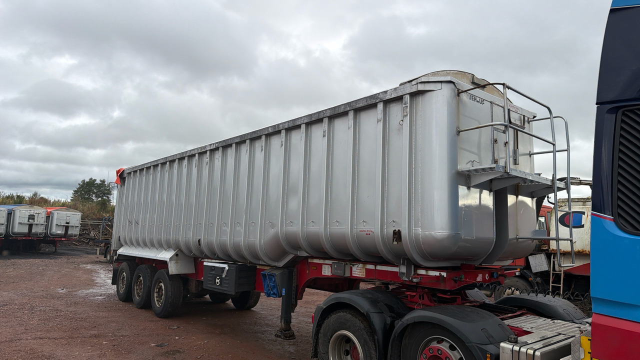 FRUEHAUF - Semi-remorque benne: photos 3 FRUEHAUF - Semi-remorque benne: photos 3