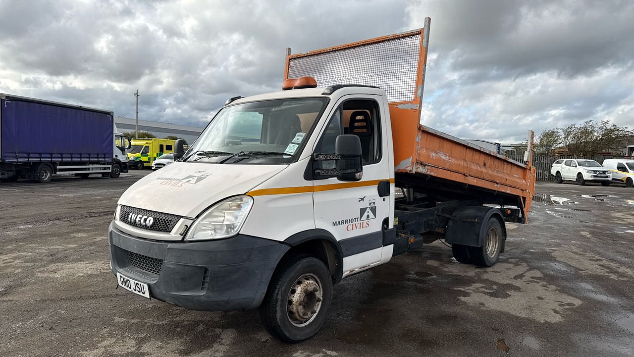 IVECO DAILY 60-180 - Camion benne: photos 2 IVECO DAILY 60-180 - Camion benne: photos 2