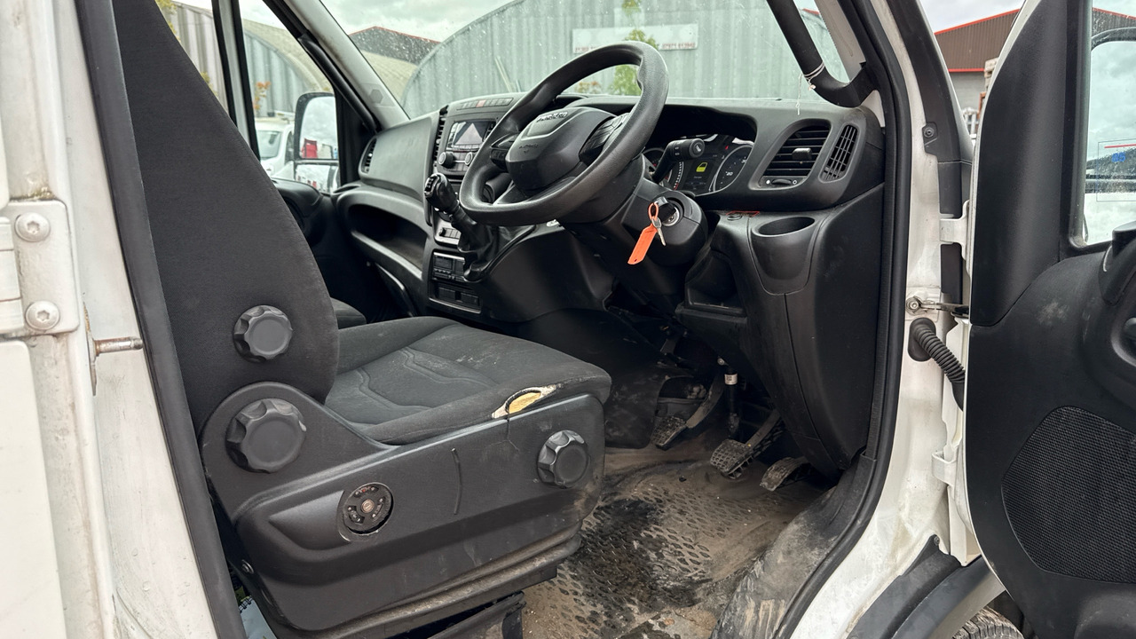 IVECO DAILY 65-180 - Camion benne: photos 5 IVECO DAILY 65-180 - Camion benne: photos 5