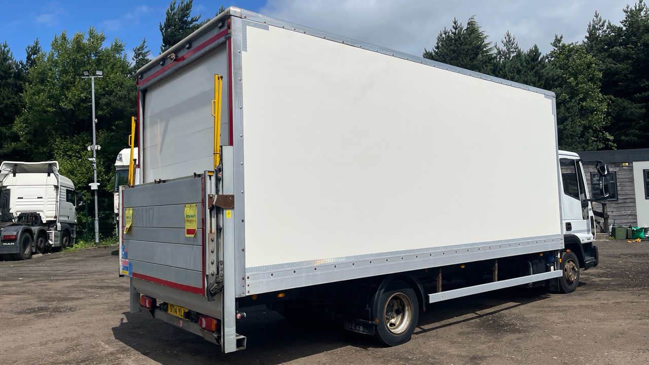 IVECO EUROCARGO 75E16 - Camion fourgon: photos 4 IVECO EUROCARGO 75E16 - Camion fourgon: photos 4