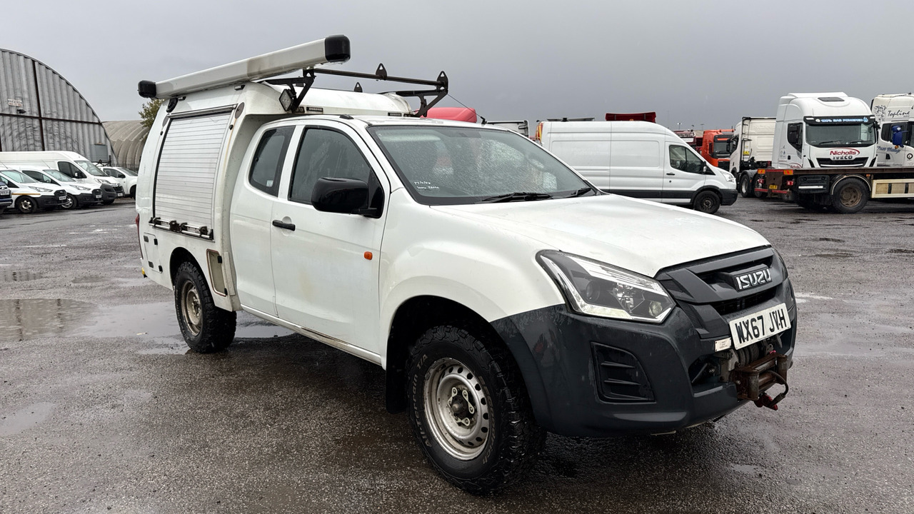 Isuzu D-Max 1.9 - Pick-up, Utilitaire double cabine: photos 1 Isuzu D-Max 1.9 - Pick-up, Utilitaire double cabine: photos 1