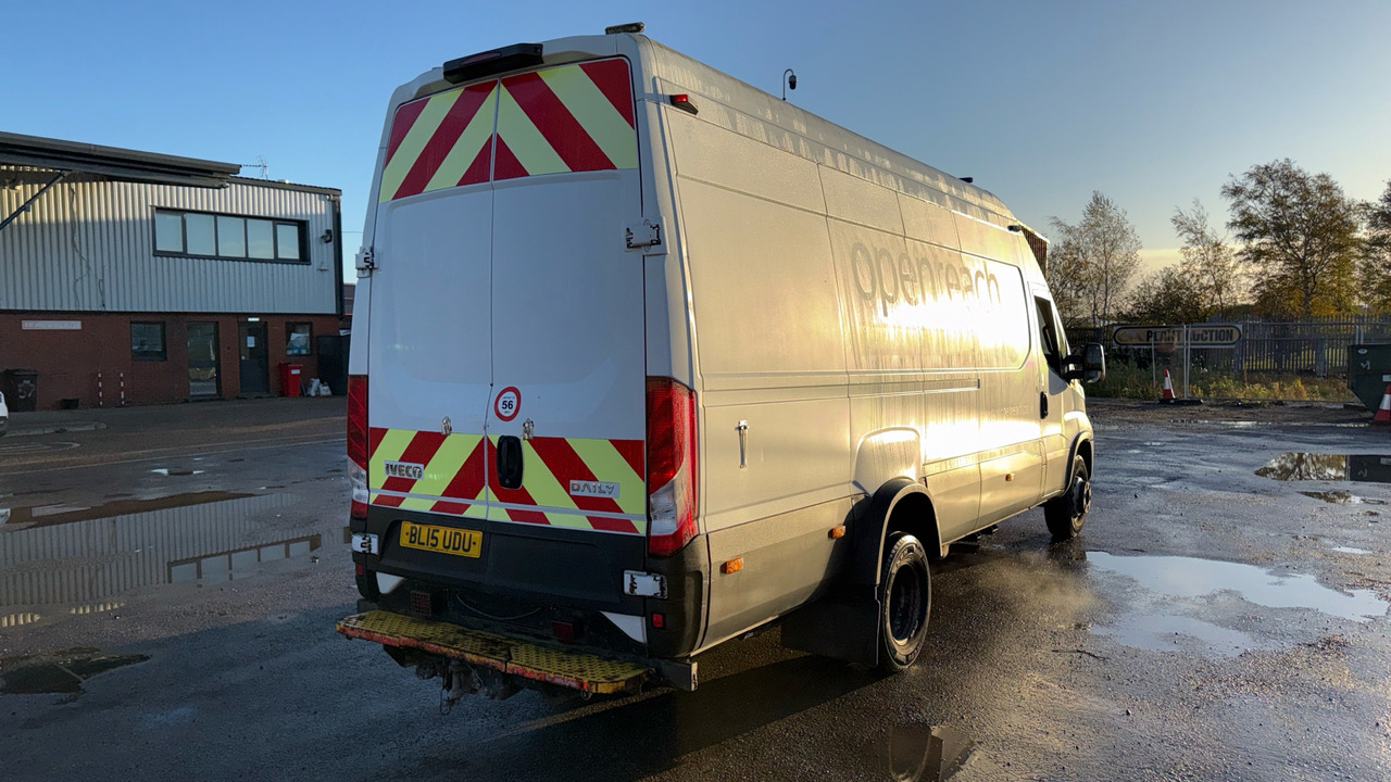 Iveco Daily 70C17 - Fourgon utilitaire: photos 4 Iveco Daily 70C17 - Fourgon utilitaire: photos 4