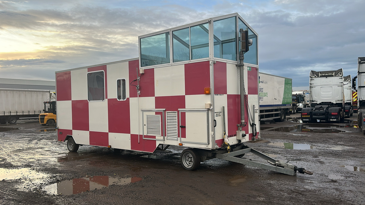LYNTON AIRFIELD SUPPORT GLIDER TRAILER - Remorque porte engin: photos 1 LYNTON AIRFIELD SUPPORT GLIDER TRAILER - Remorque porte engin: photos 1