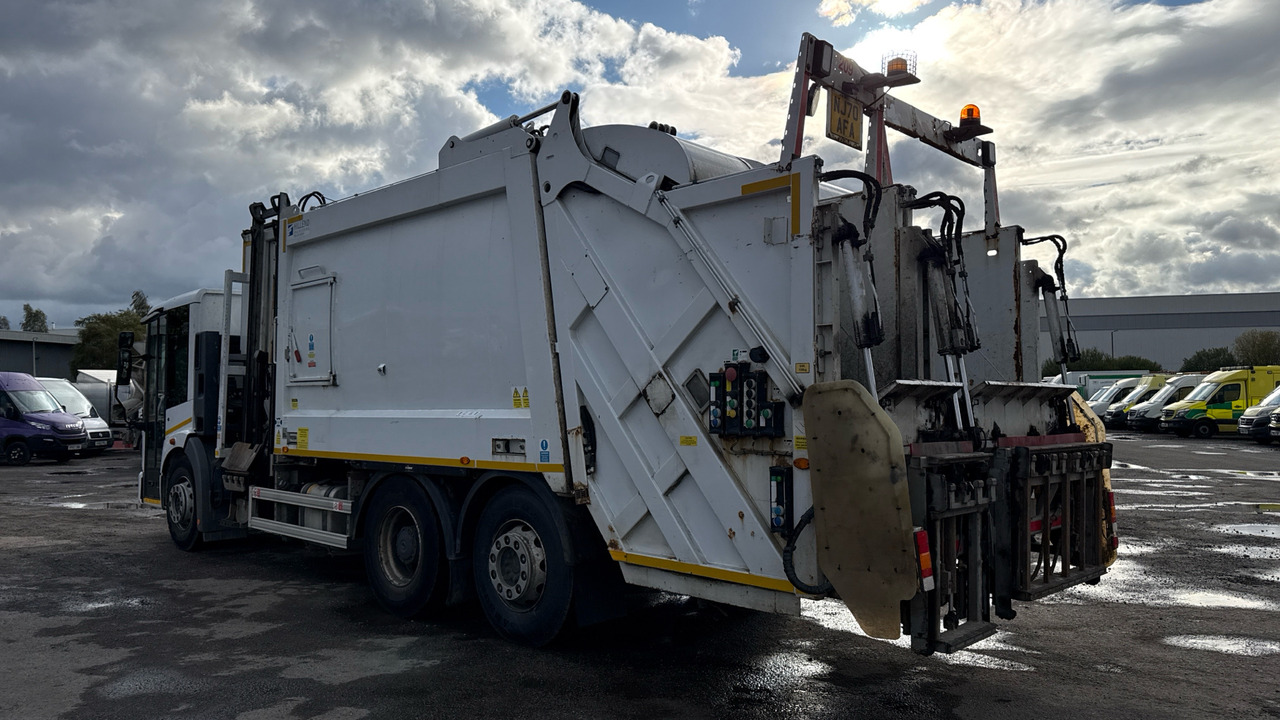 MERCEDES-BENZ ECONIC 2630 - Benne à ordures ménagères: photos 3 MERCEDES-BENZ ECONIC 2630 - Benne à ordures ménagères: photos 3
