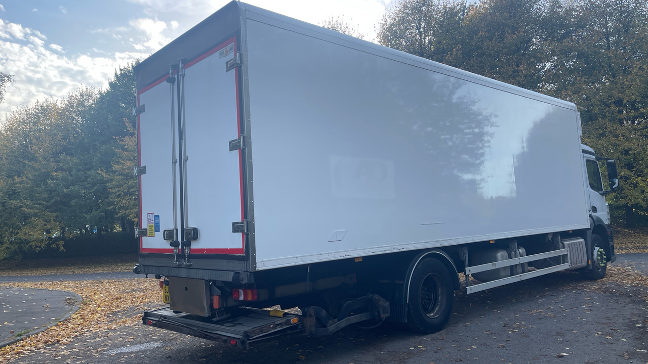 Mercedes-Benz Antos 1827 - Camion frigorifique: photos 4 Mercedes-Benz Antos 1827 - Camion frigorifique: photos 4