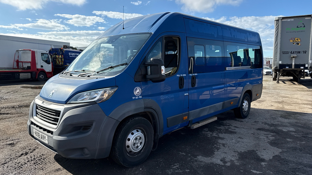 PEUGEOT BOXER 440 2.0 BlueHDi 130ps - Minibus, Transport de personnes: photos 2 PEUGEOT BOXER 440 2.0 BlueHDi 130ps - Minibus, Transport de personnes: photos 2