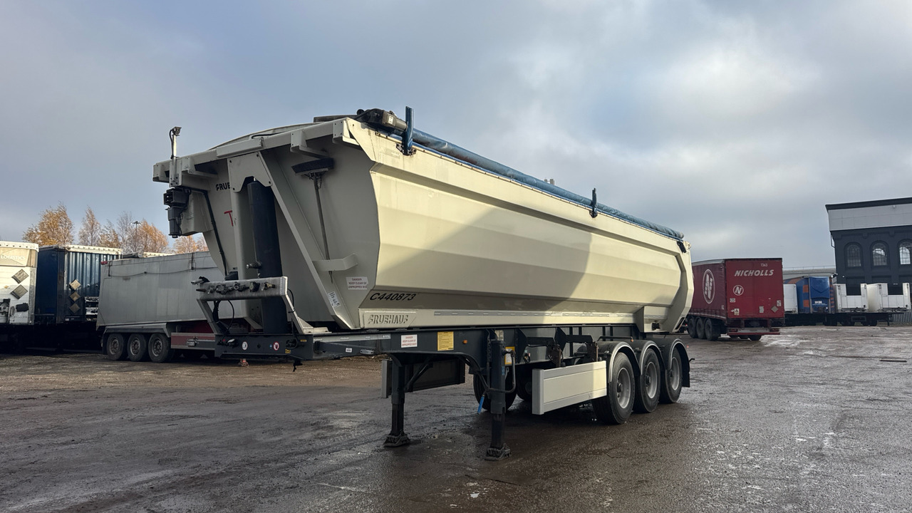 FRUEHAUF ALLOY TIPPER - Remorque: photos 3 FRUEHAUF ALLOY TIPPER - Remorque: photos 3