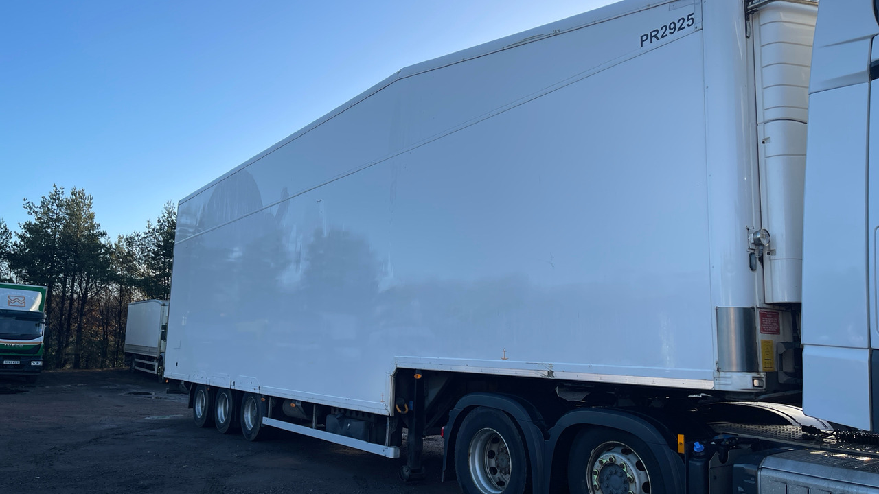 GRAY & ADAMS FRIDGE BOX DOUBLE DECK STEPFRAME - Remorque: photos 2 GRAY & ADAMS FRIDGE BOX DOUBLE DECK STEPFRAME - Remorque: photos 2