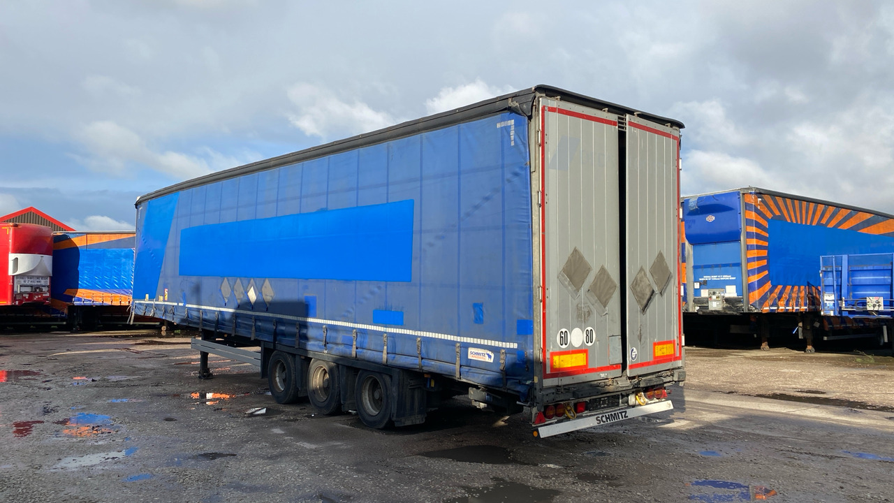 SCHMITZ CURTAINSIDE EUROLINER - Remorque: photos 4 SCHMITZ CURTAINSIDE EUROLINER - Remorque: photos 4