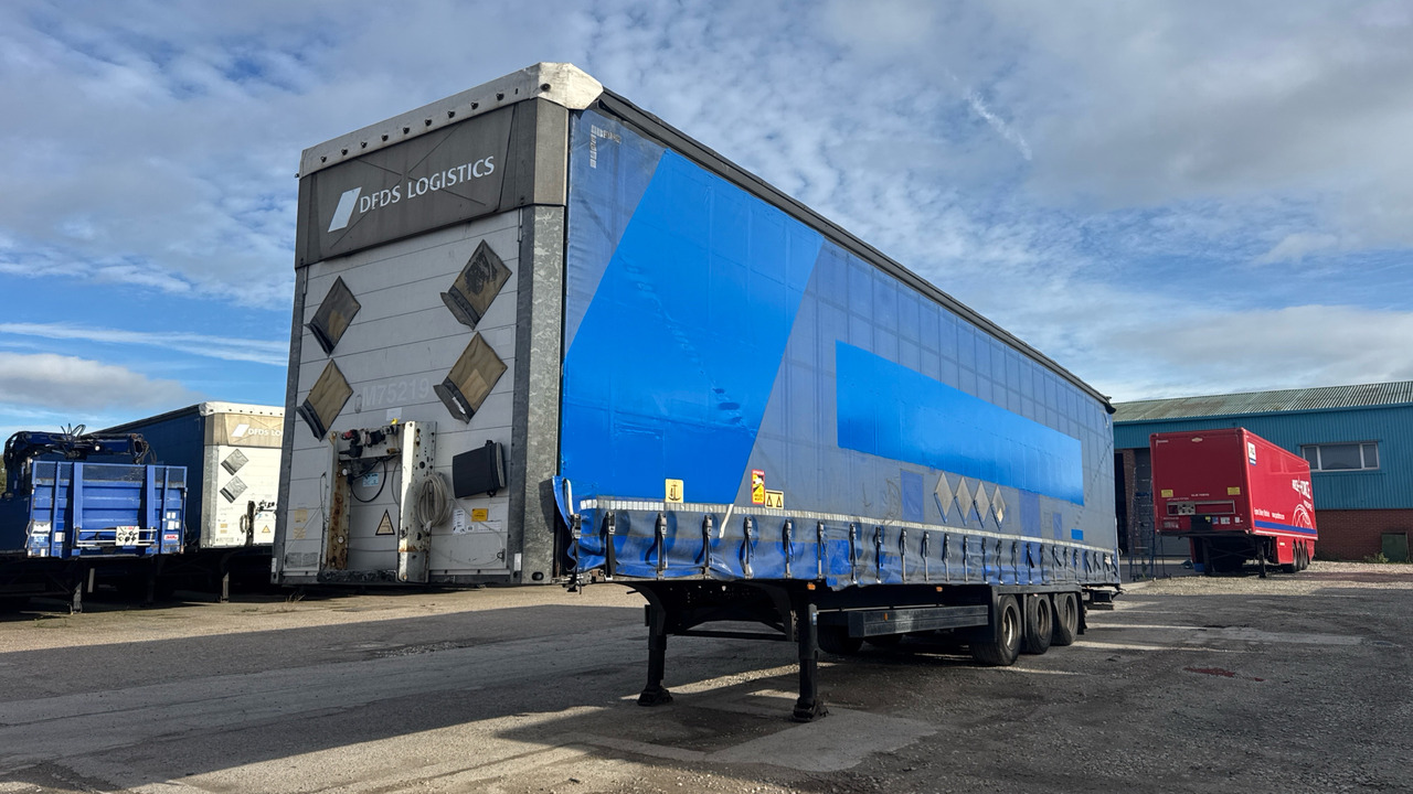 SCHMITZ CURTAINSIDE MEGA EUROLINER - Remorque: photos 3 SCHMITZ CURTAINSIDE MEGA EUROLINER - Remorque: photos 3