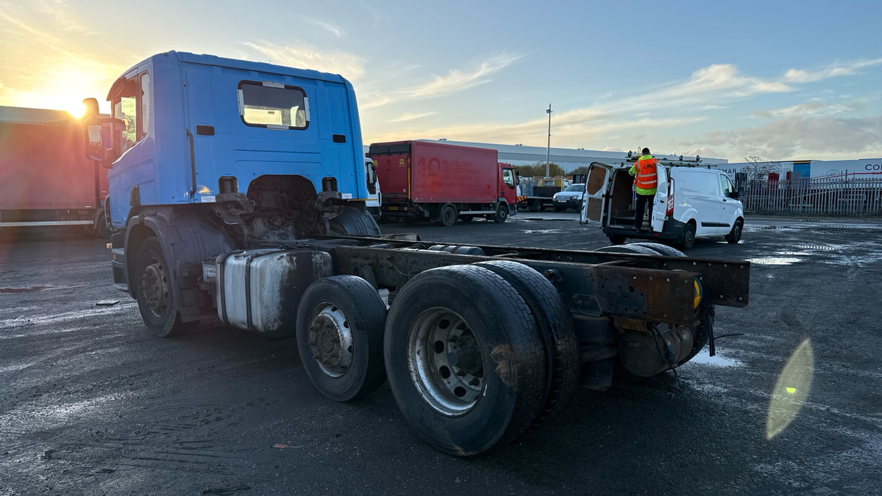 SCANIA P 380 - Châssis cabine: photos 3 SCANIA P 380 - Châssis cabine: photos 3