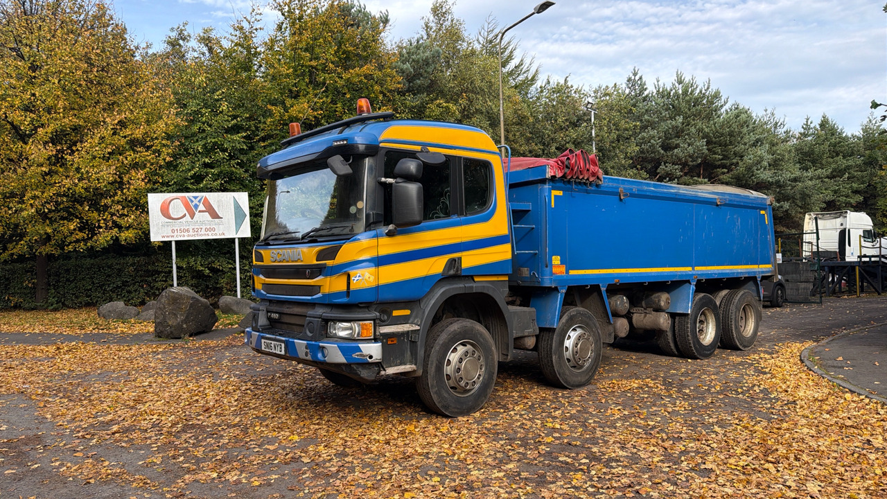 SCANIA P 410 - Camion benne: photos 2 SCANIA P 410 - Camion benne: photos 2