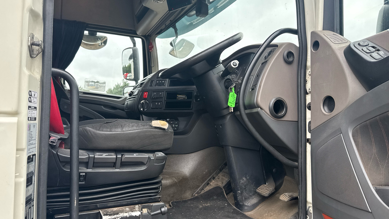 DAF XF 480 - Tracteur routier: photos 5 DAF XF 480 - Tracteur routier: photos 5