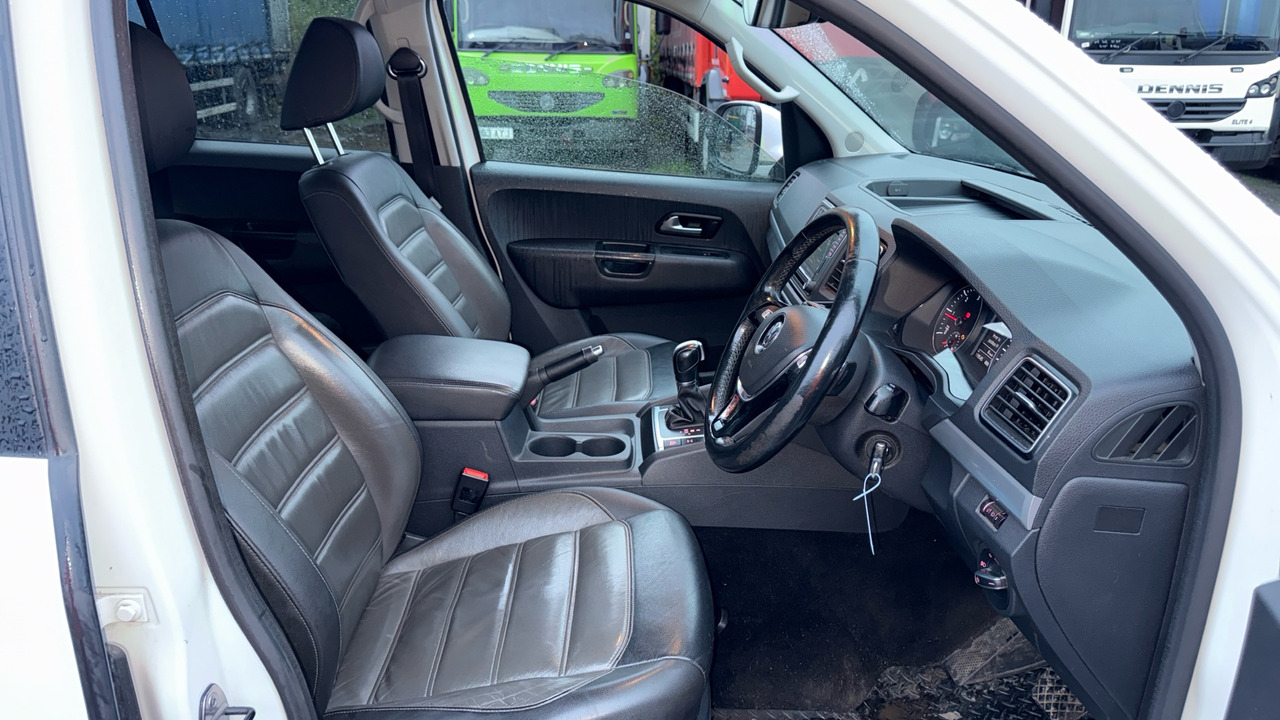 VOLKSWAGEN AMAROK HIGHLINE 3.0 V6 TDI 224PS - Pick-up, Utilitaire double cabine: photos 5 VOLKSWAGEN AMAROK HIGHLINE 3.0 V6 TDI 224PS - Pick-up, Utilitaire double cabine: photos 5