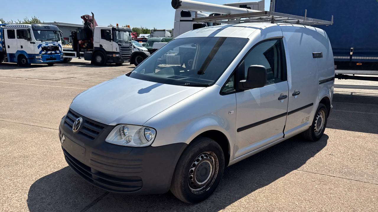 VOLKSWAGEN CADDY C20 1.9 TDI PD 104PS - Fourgonnette: photos 2 VOLKSWAGEN CADDY C20 1.9 TDI PD 104PS - Fourgonnette: photos 2