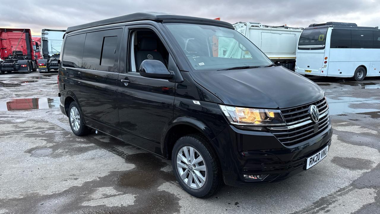 VOLKSWAGEN TRANSPORTER T28 2.0 TDI 110PS HIGHLINE CAMPER VAN - Fourgon aménagé: photos 1 VOLKSWAGEN TRANSPORTER T28 2.0 TDI 110PS HIGHLINE CAMPER VAN - Fourgon aménagé: photos 1