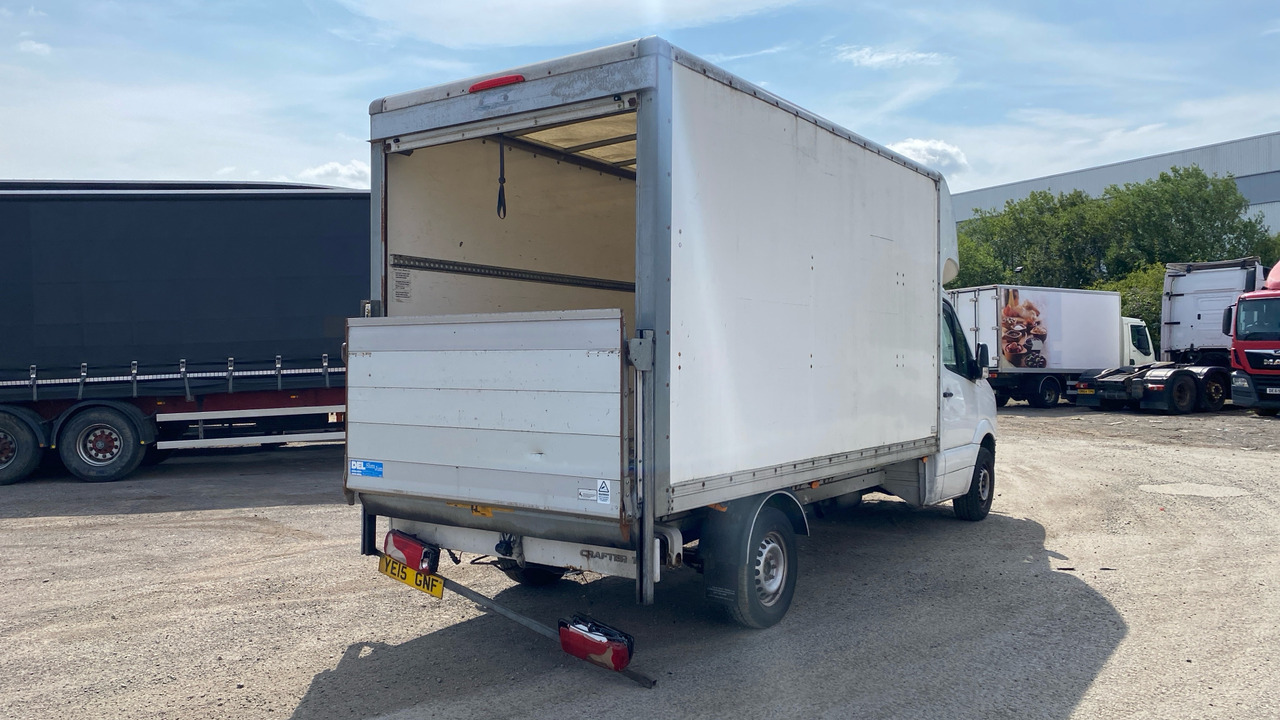 Volkswagen Crafter CR35 2.0 TDI 109PS - Fourgon grand volume: photos 5 Volkswagen Crafter CR35 2.0 TDI 109PS - Fourgon grand volume: photos 5