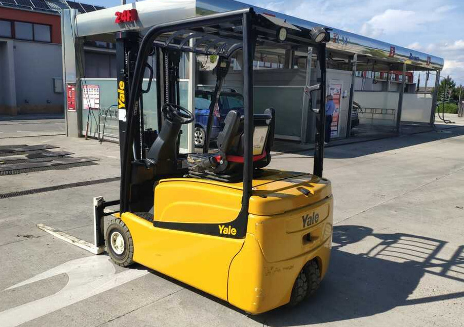 Yale ERP16 VT - Chariot élévateur électrique: photos 2 Yale ERP16 VT - Chariot élévateur électrique: photos 2