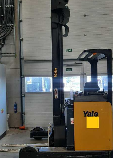Yale MR16H - Chariot à mât rétractable: photos 1 Yale MR16H - Chariot à mât rétractable: photos 1