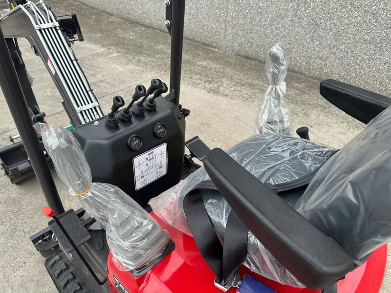 Rhinoceros XN10-9 - Mini pelle: photos 3 Rhinoceros XN10-9 - Mini pelle: photos 3