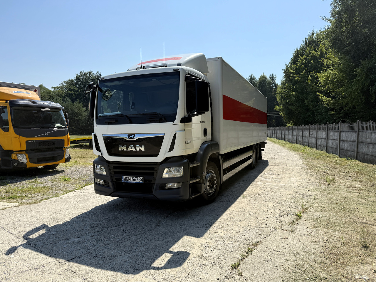 MAN TGS 26.320 - Camion fourgon: photos 2 MAN TGS 26.320 - Camion fourgon: photos 2