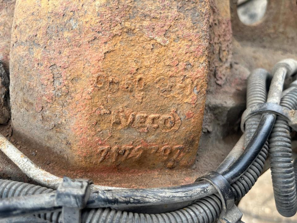 IVECO 7,5t 2003 Hinterachse 13/43 Differential 7172797 - Essieu arrière pour Camion: photos 2 IVECO 7,5t 2003 Hinterachse 13/43 Differential 7172797 - Essieu arrière pour Camion: photos 2