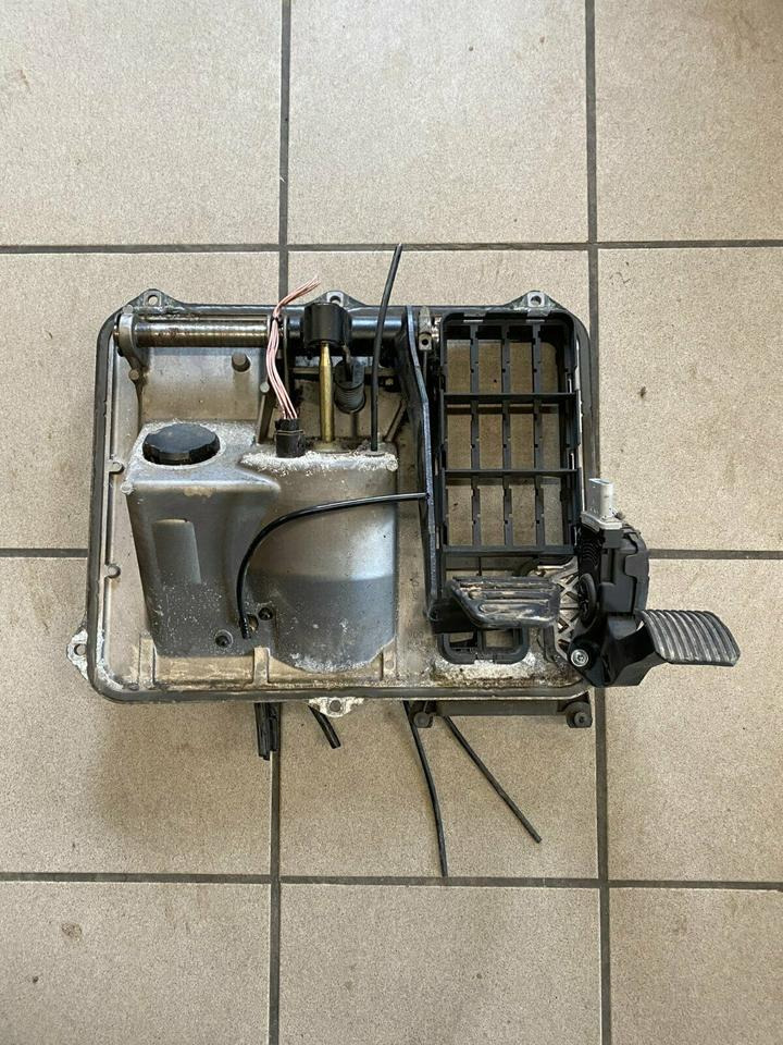 MAN TGA TGX Fußbremsventil 81259706103 Knorr Bremse 81521306298 - Valve de frein pour Camion: photos 5 MAN TGA TGX Fußbremsventil 81259706103 Knorr Bremse 81521306298 - Valve de frein pour Camion: photos 5