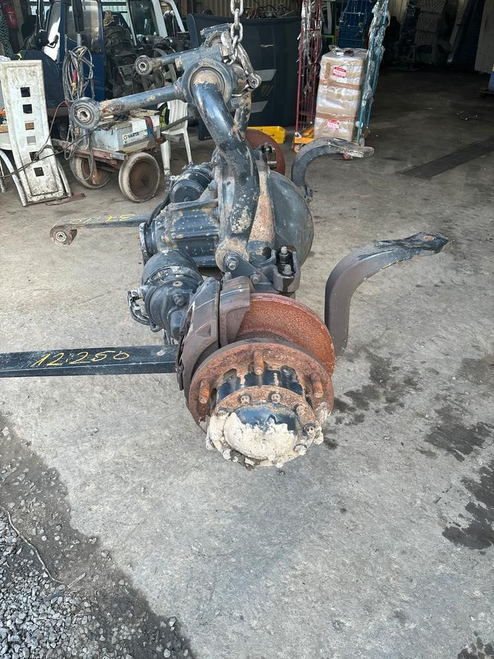 MAN TGL 12.250 Hinterachse 37:10 / 81.35010.6247 - Essieu arrière pour Camion: photos 2 MAN TGL 12.250 Hinterachse 37:10 / 81.35010.6247 - Essieu arrière pour Camion: photos 2