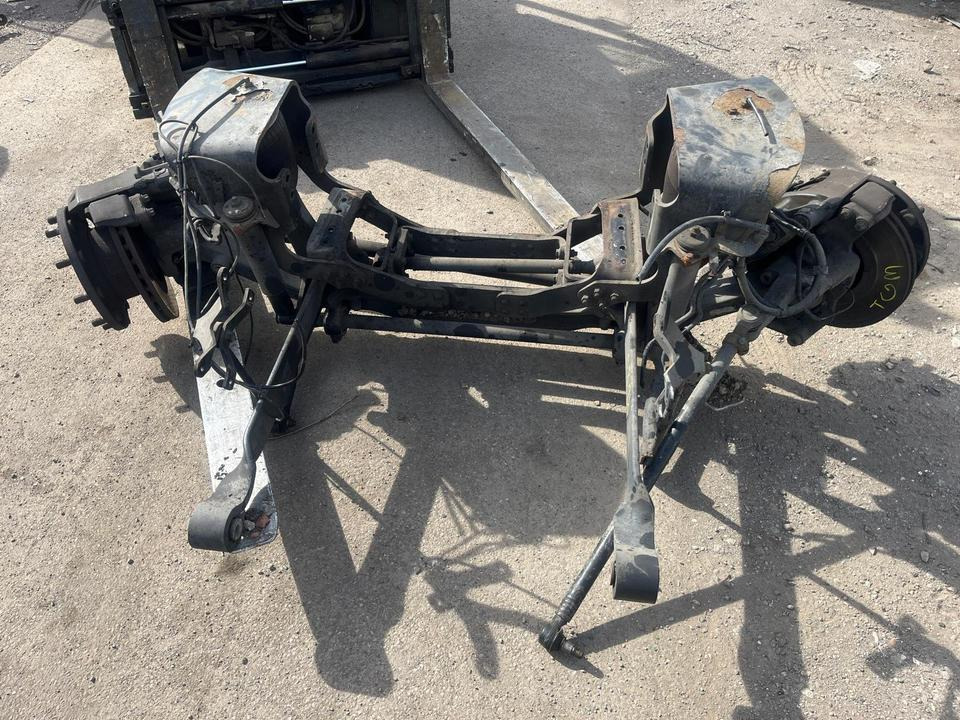 MAN TGM Vorderachse 18 Tonner 81.44001.7239 - Essieu avant pour Camion: photos 2 MAN TGM Vorderachse 18 Tonner 81.44001.7239 - Essieu avant pour Camion: photos 2