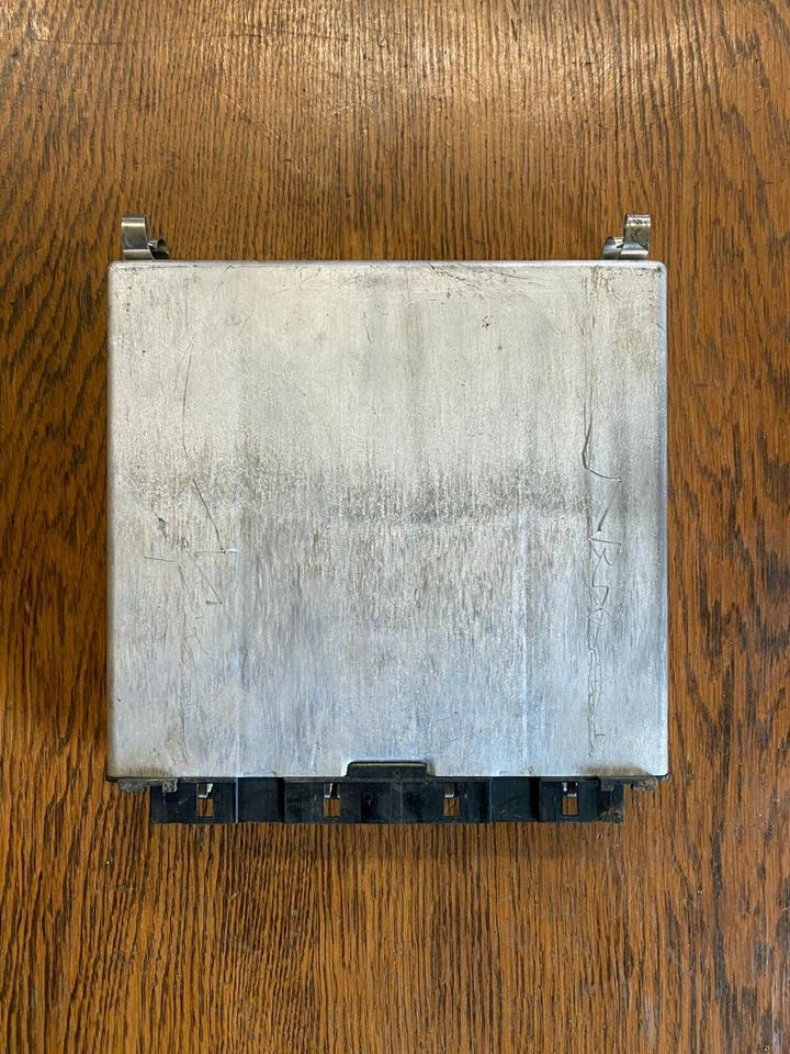 Mercedes Atego VDO Elektronik FR Steuergerät A 000 446 55 02 - Bloc de gestion pour Camion: photos 4 Mercedes Atego VDO Elektronik FR Steuergerät A 000 446 55 02 - Bloc de gestion pour Camion: photos 4